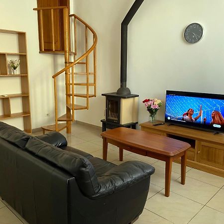 شقة Terraced House Near The Sea ليفورنو المظهر الخارجي الصورة